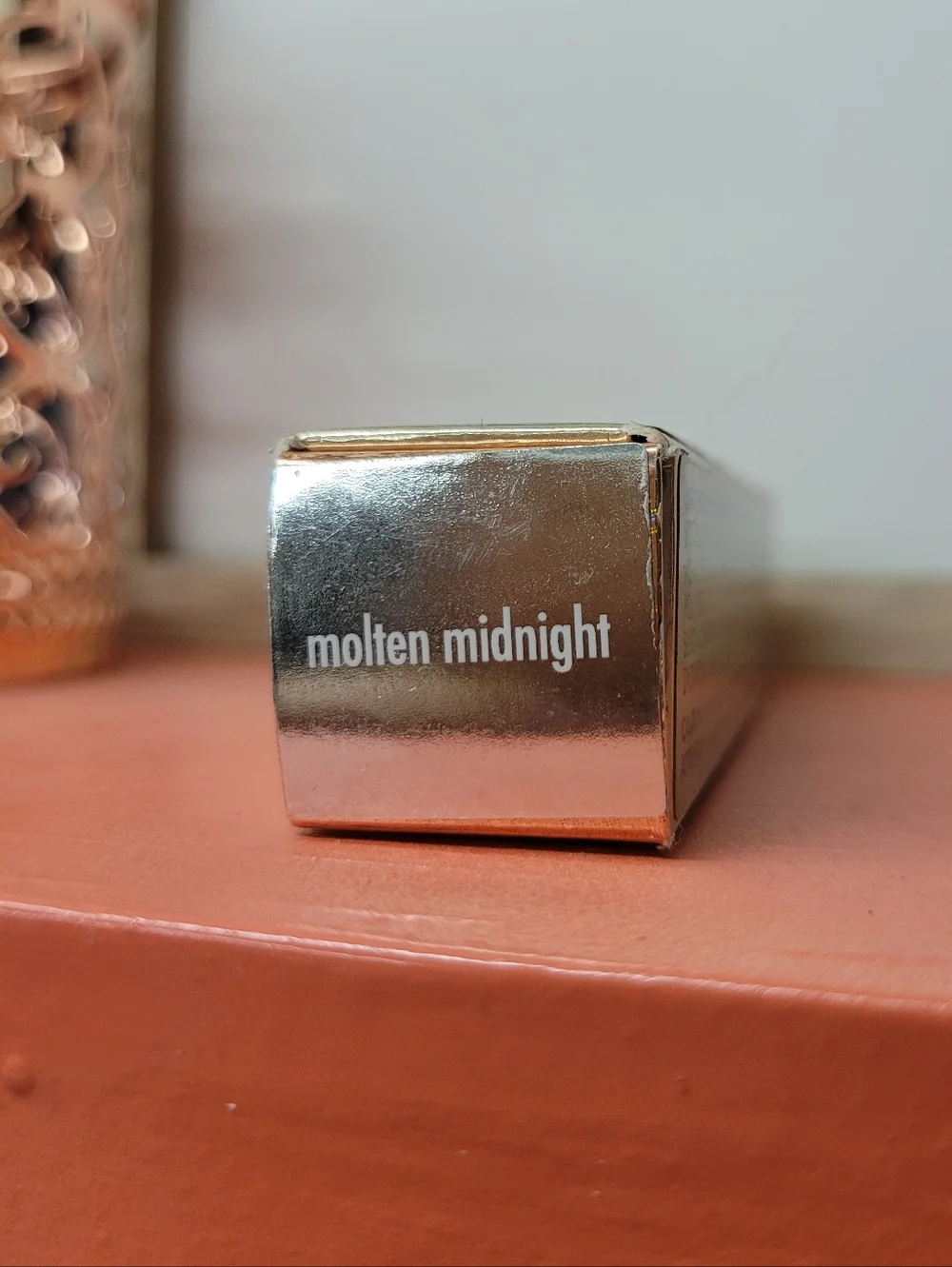 Stila Glitter & Glow Liquid Eyeshadow - Molten Midnight
